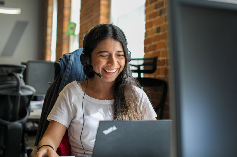 An input form and bank card